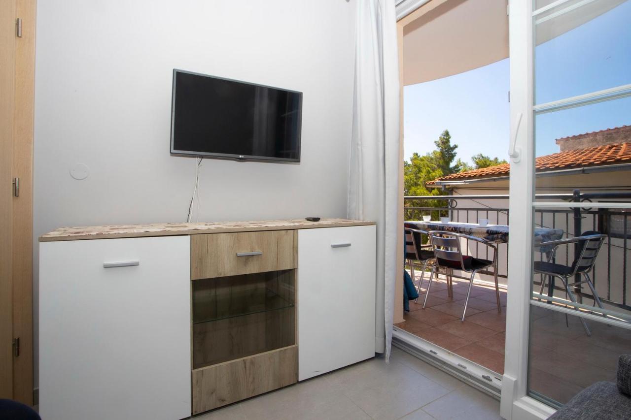 Ferienwohnung Villla Brigitte Tučepi Exterior foto