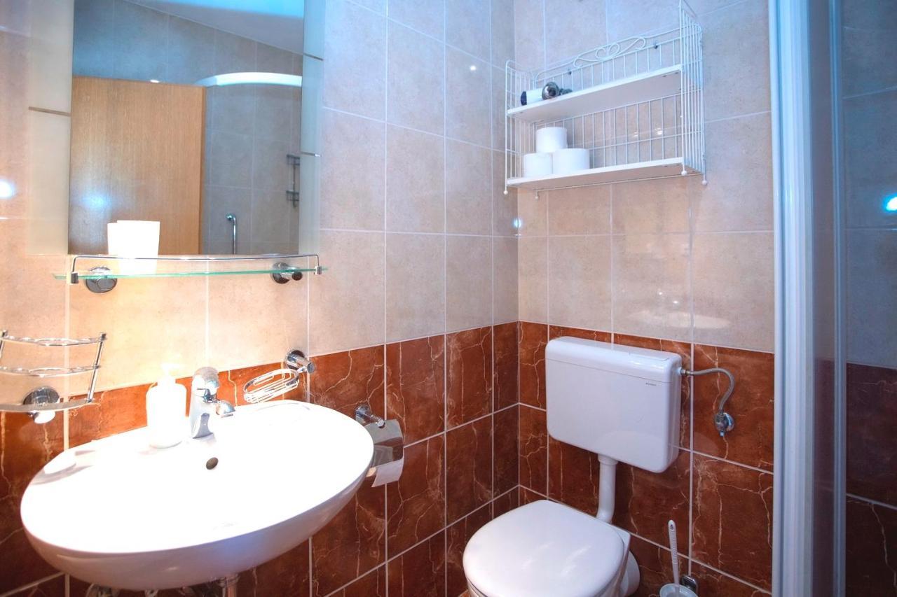 Ferienwohnung Villla Brigitte Tučepi Exterior foto