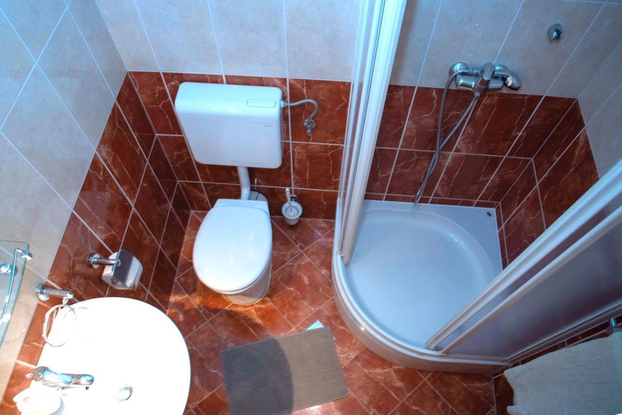 Ferienwohnung Villla Brigitte Tučepi Exterior foto