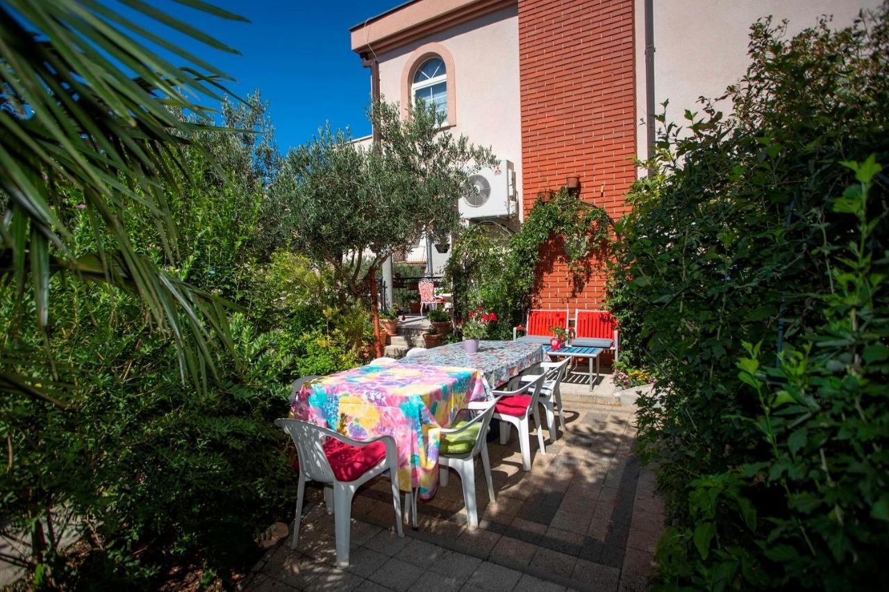 Ferienwohnung Villla Brigitte Tučepi Exterior foto